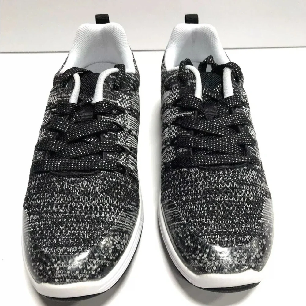 Drew, Galaxy Sneaker Black/White Knit Shoes, Womens Size 5.5 M